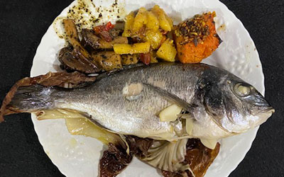 orata al forno con zucca e ananas